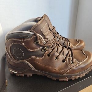 Hi-Tec XO Discovery Mid Mens Hiking Boots